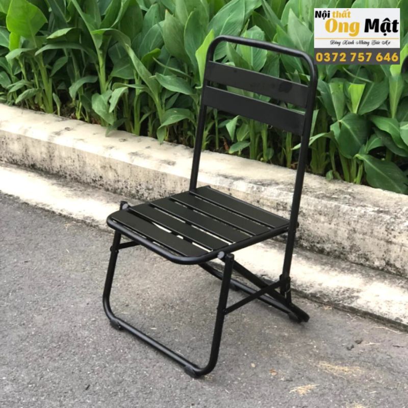 Ghế xếp lá sắt sơn tĩnh điện chắc chắn, bền đẹp