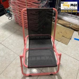 ghế xếp lưới lò xo lưng thấp màu hồng