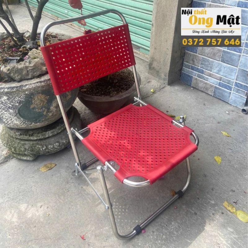 ghế xếp nhựa sườn inox màu đỏ