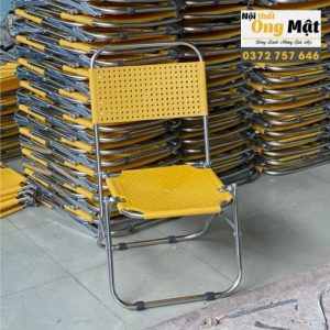 ghế xếp nhựa sườn inox màu vàng