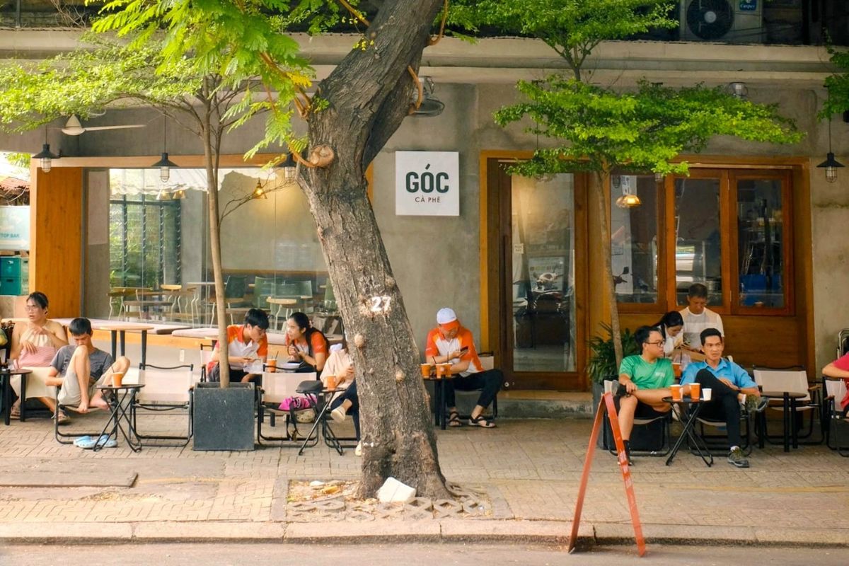 kinh nghiệm chọn bàn ghế cafe vỉa hè