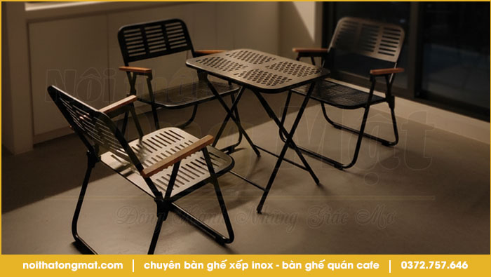 Bộ bàn ghế xếp gọn tiện lợi cho căn hộ chung cư