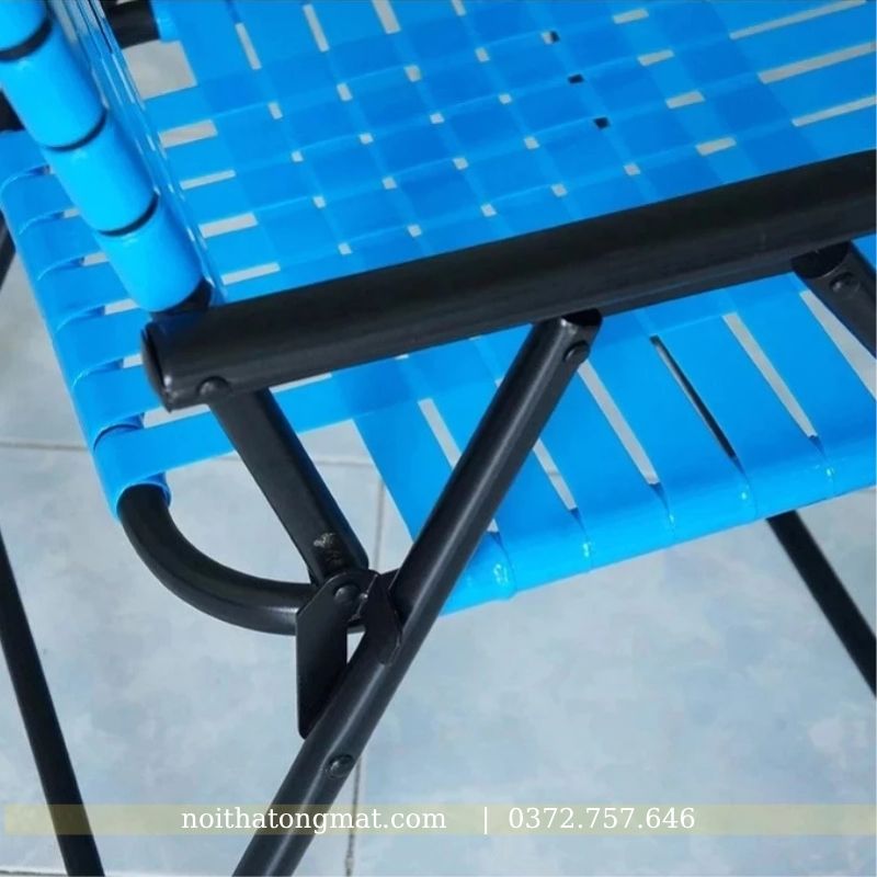 ghế xếp cafe dây nhựa khung sắt bền bỉ chắc chắn